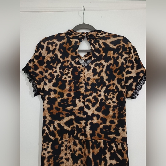 Venus leopard dress size large - Picture 4 of 5
